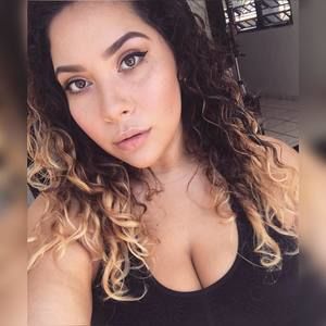 Meet your Posher, Arelys