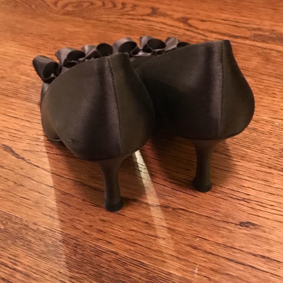 Women’s Stuart Weitzman Brown Dressy Heel - Picture 8 of 8
