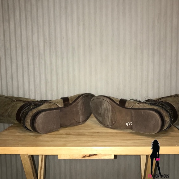 Taupe Leather Boots 6 - Picture 6 of 6