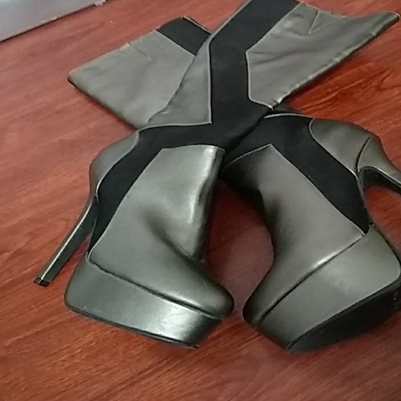 Boots - Picture 2 of 2