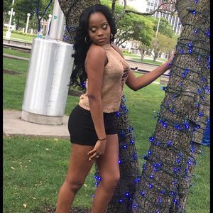 Meet your Posher, Tyra