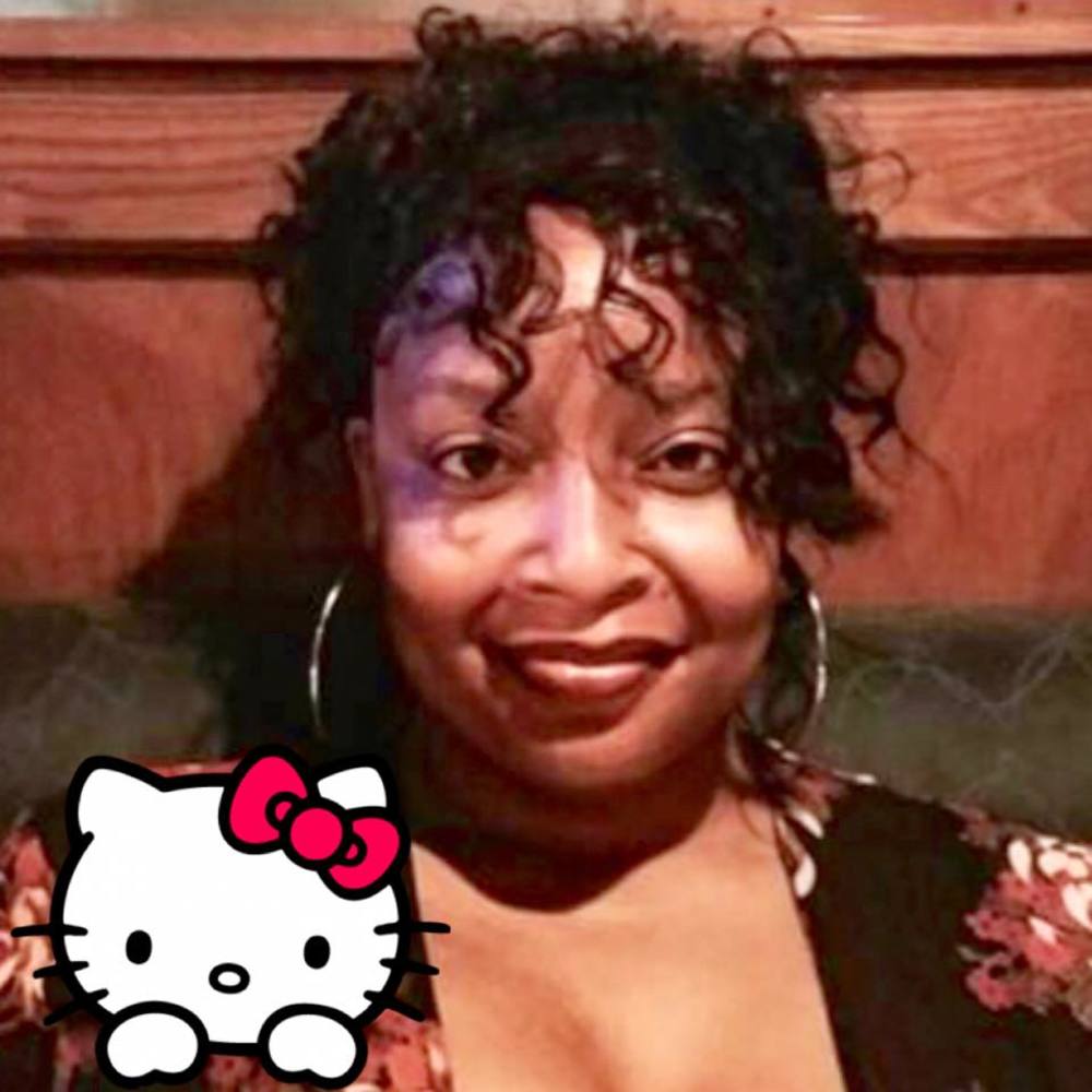 Meet your Posher, Pascha