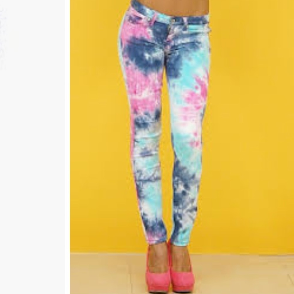 Tie dye 🌈 “unicorn” Jegging Jeans NWT, size 8