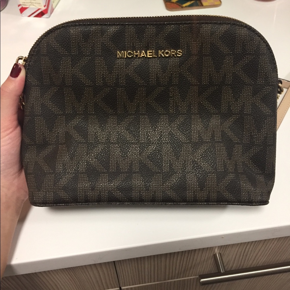 Michael Kors Crossbody Bag