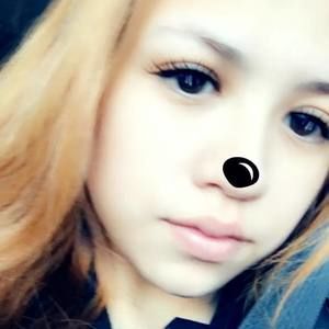 Meet your Posher, Claudia