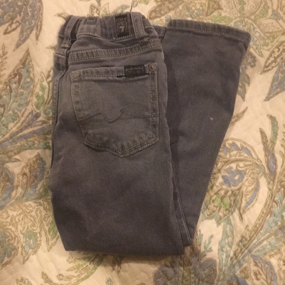 EUC 7For All Mankind Grey slim leg jean