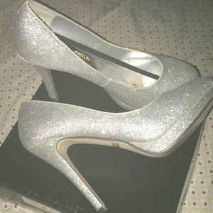 Sliver glitter heels