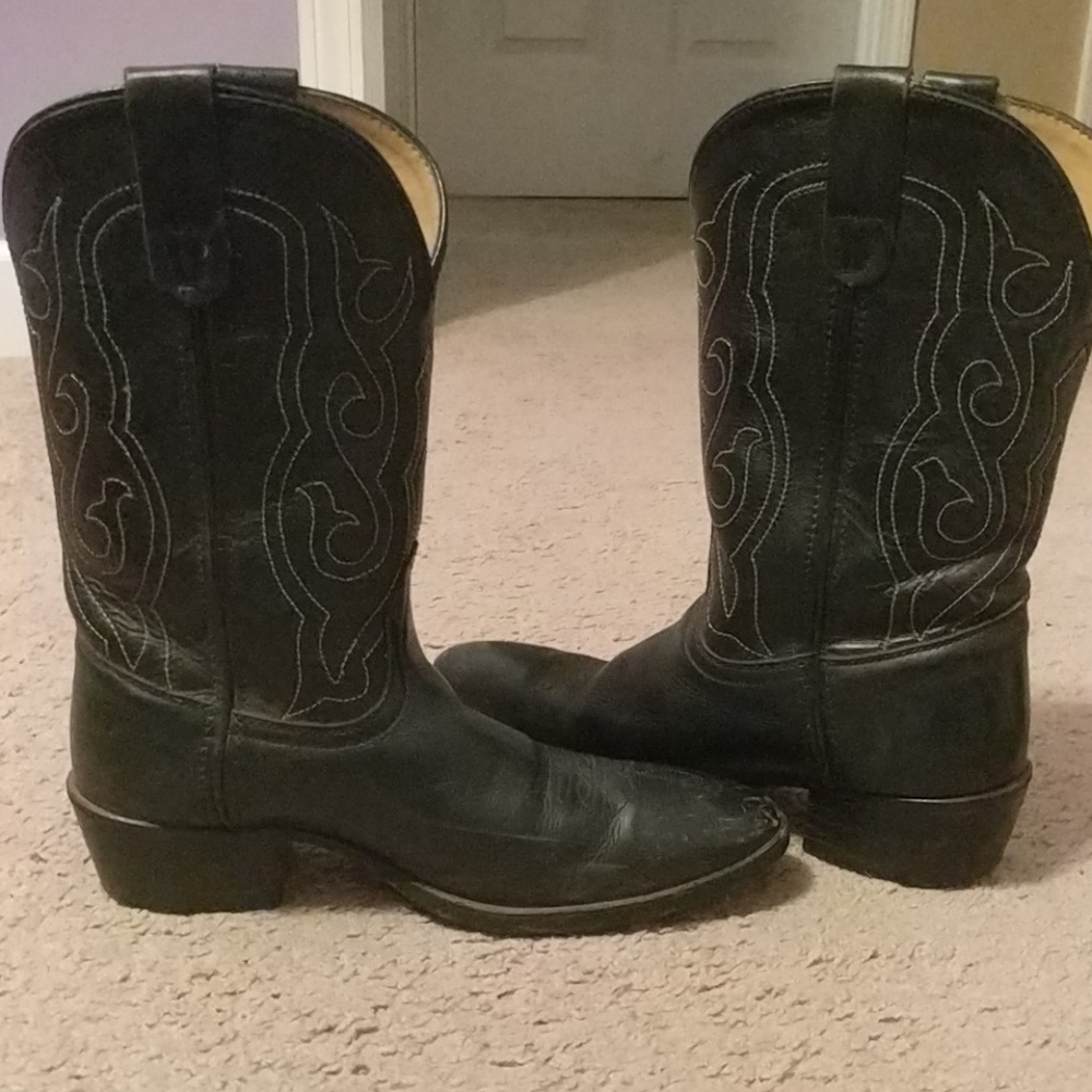 *reduced* 🤠 cowboy boots