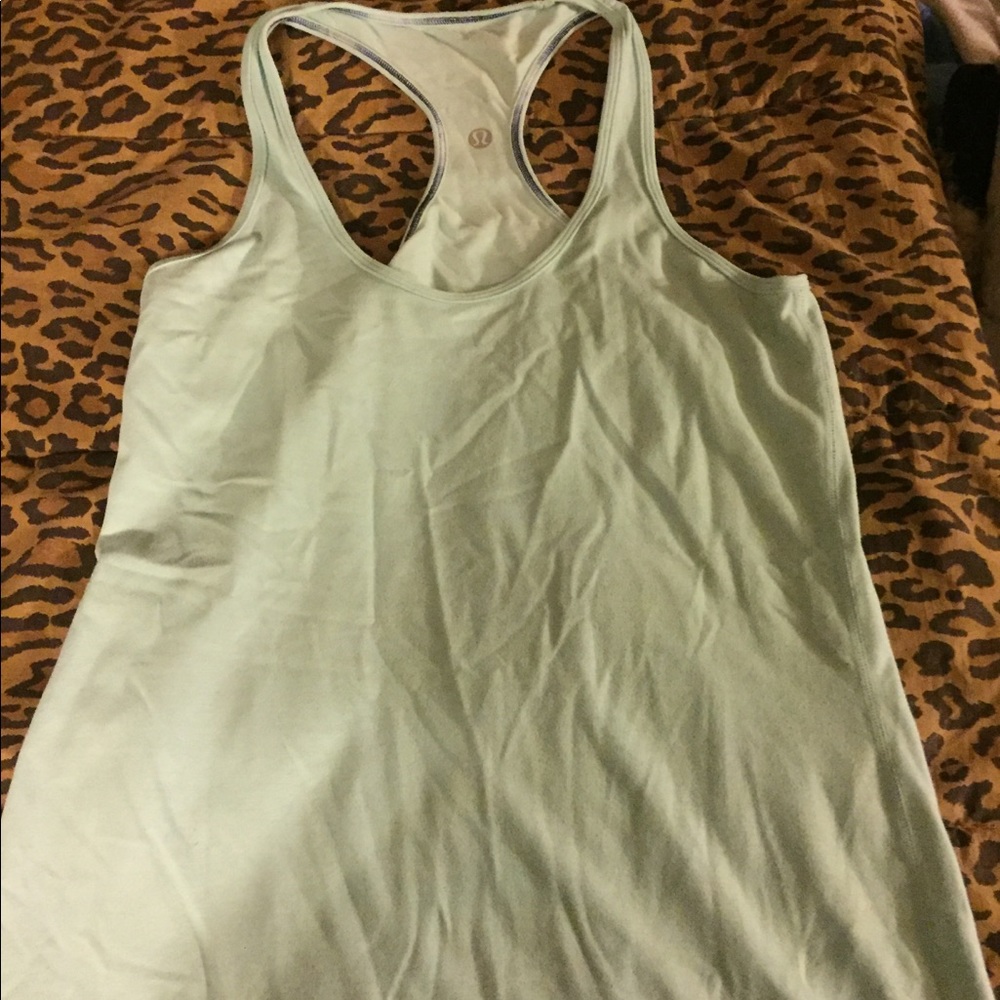 Lululemon tank