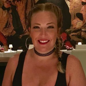 Meet your Posher, Vanessa