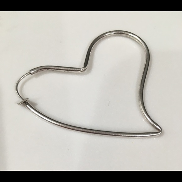 Earrings - Picture 3 of 8