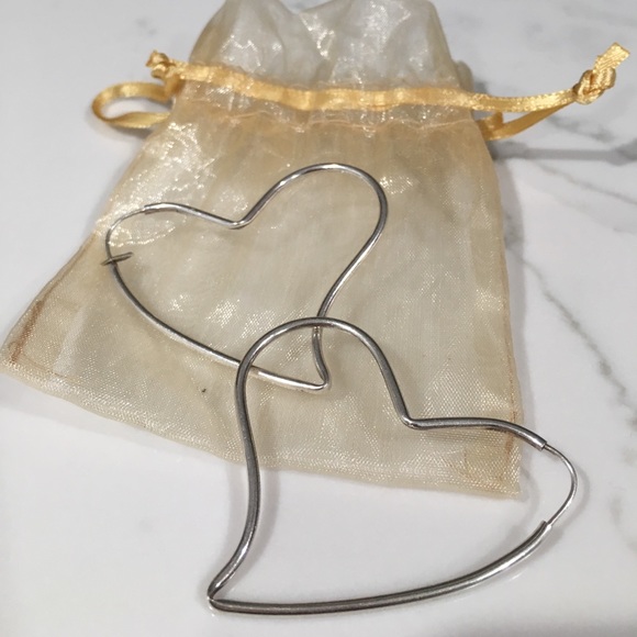 Earrings - Picture 5 of 8