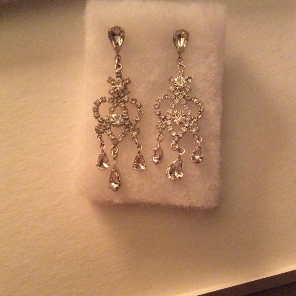 Rhinestone Dangle Earrings