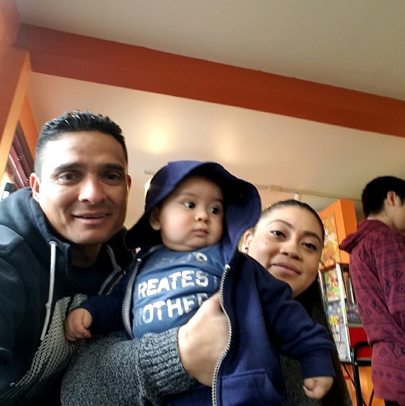 Meet your Posher, Cesar - Picture 1 of 1