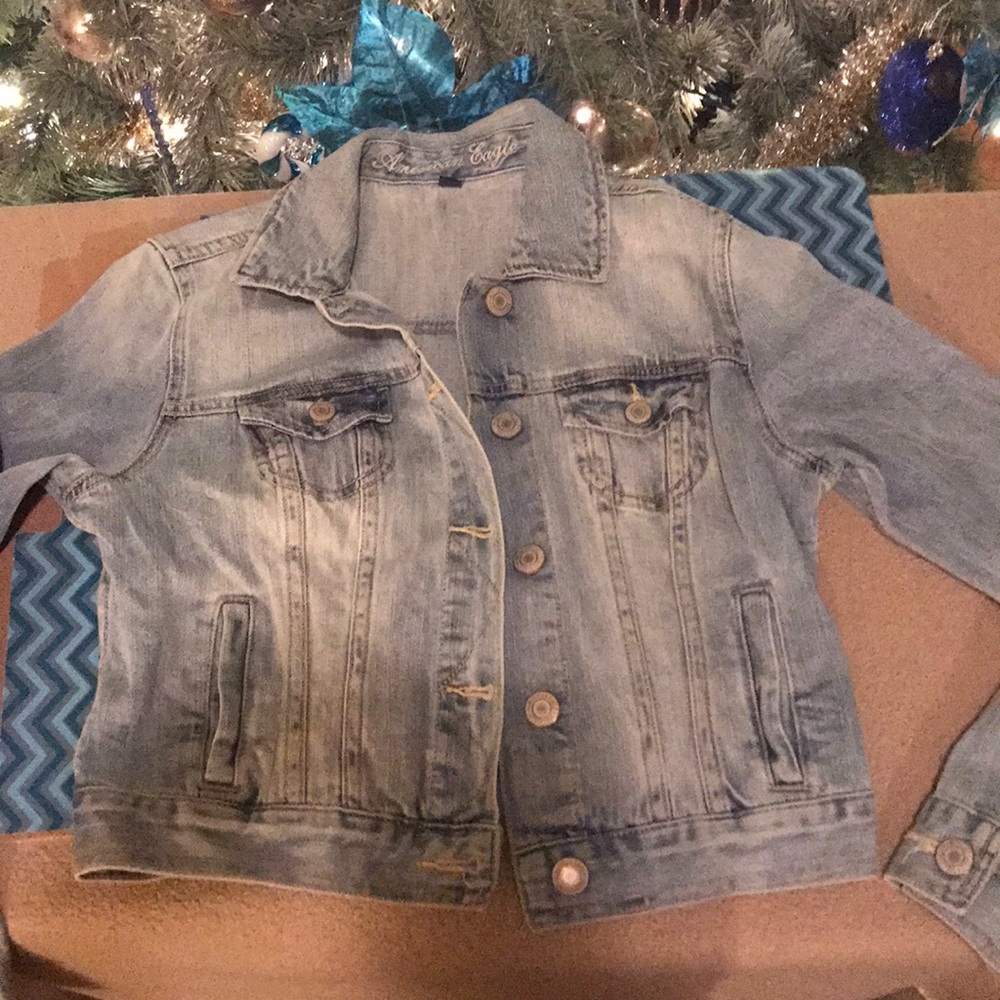American Eagle light blue denim jacket
