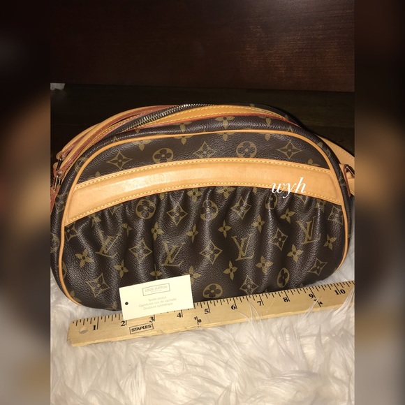 100% Louis Vuitton Klara Handbag Great Condition! - Picture 2 of 8