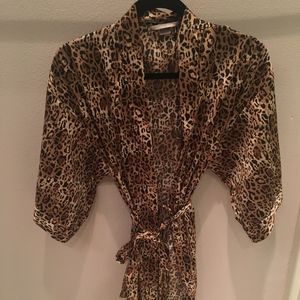 VICTORIA SECRET SILK ROBE