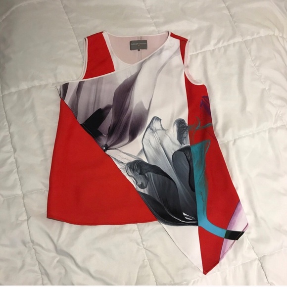 Beautiful one-of-a-kind Asymmetrical Top - Picture 4 of 5