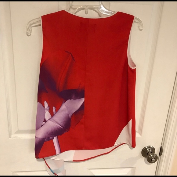 Beautiful one-of-a-kind Asymmetrical Top - Picture 5 of 5