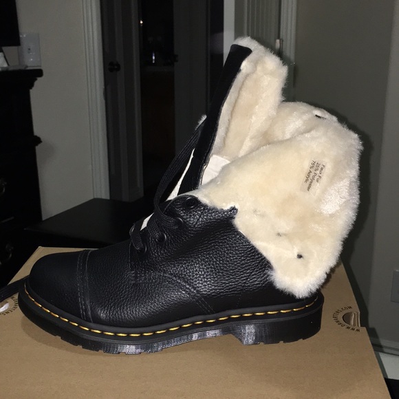 dr martens fur