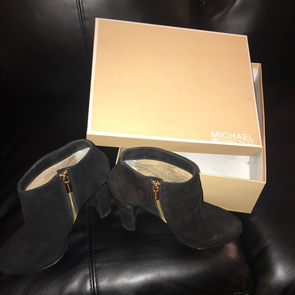 Women’s booties