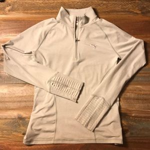 Size Small Women’s Puma Golf Half-zip long sleeve