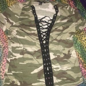 Camo T-Shirt (Lace Up)