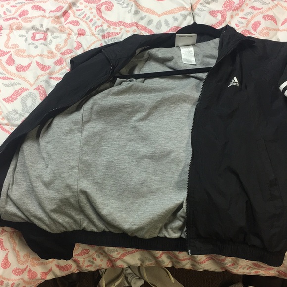 Adidas windbreaker jacket - Picture 5 of 6