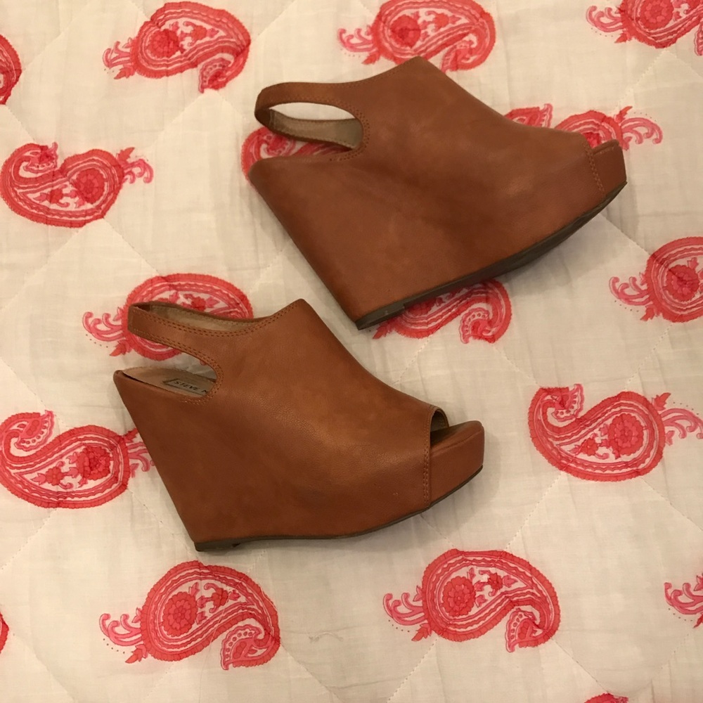 Brown leather wedges