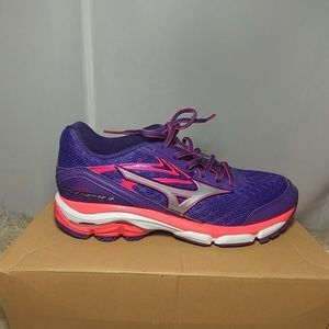 Mizuno Running Sneaker