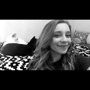 Meet your Posher, Skylar