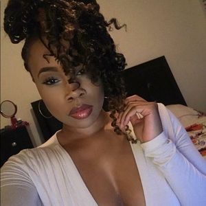 Meet your Posher, Amber