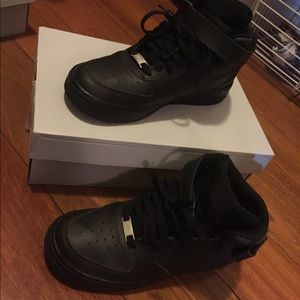 Air Force 1 with box