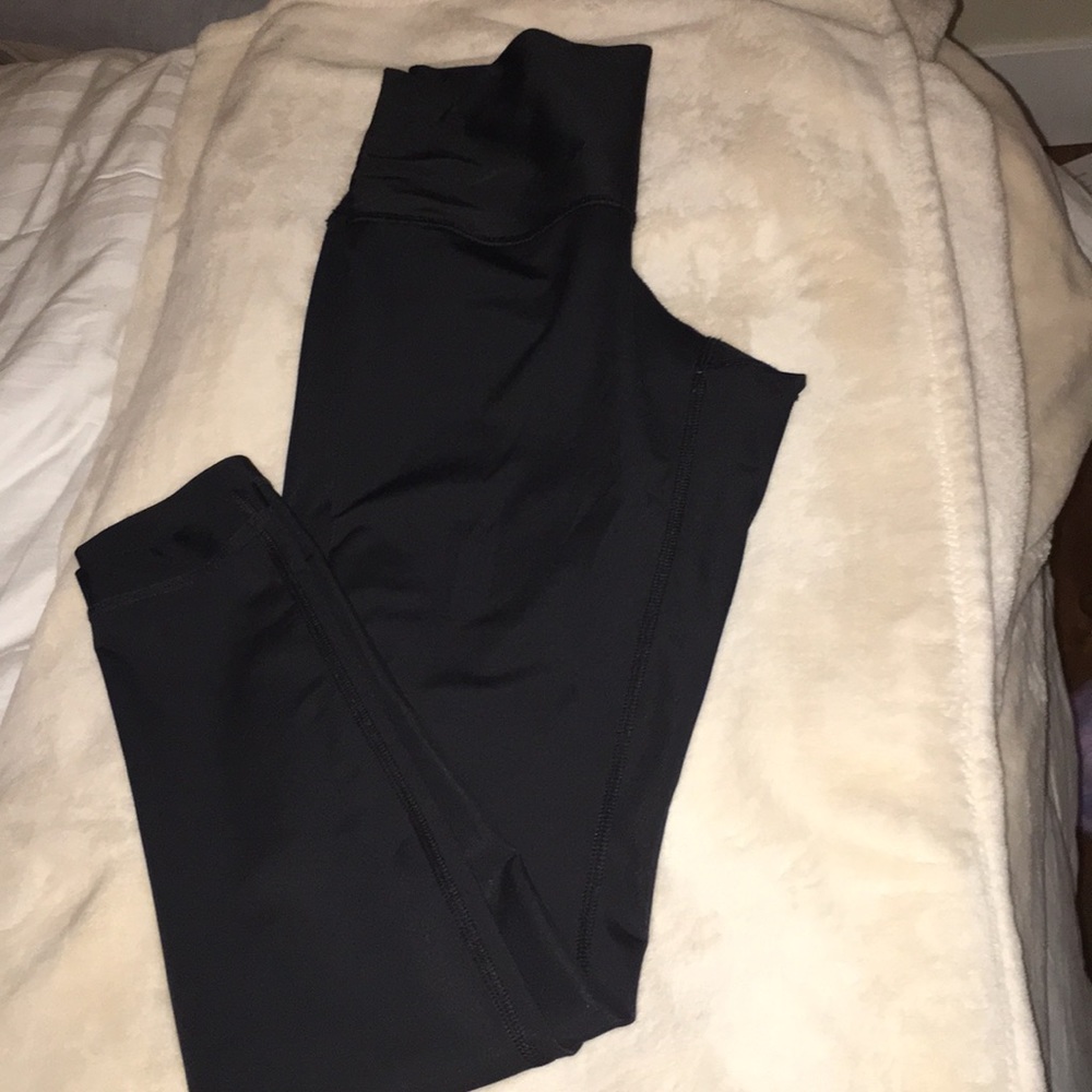 Black lululemon Shine Tight leggings -on hold