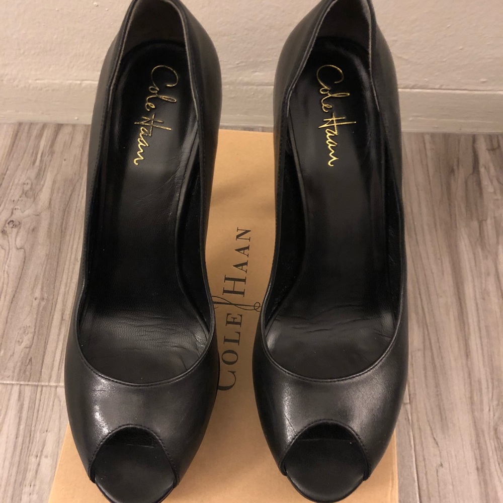 Cole Haan Mariela air pumps