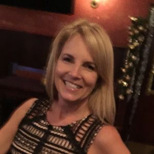 Meet your Posher, Vikki