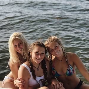 Meet your Posher, Lexi