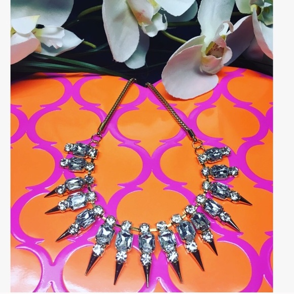 Crystal Silver Necklace - Picture 3 of 5