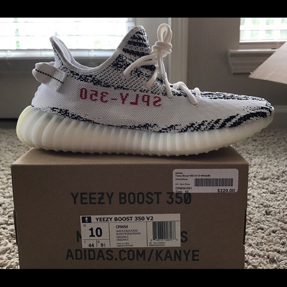 Adidas Yeezy Boost V2 Zebra main image 4