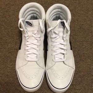 Perforated SK8Hi Lite Vans