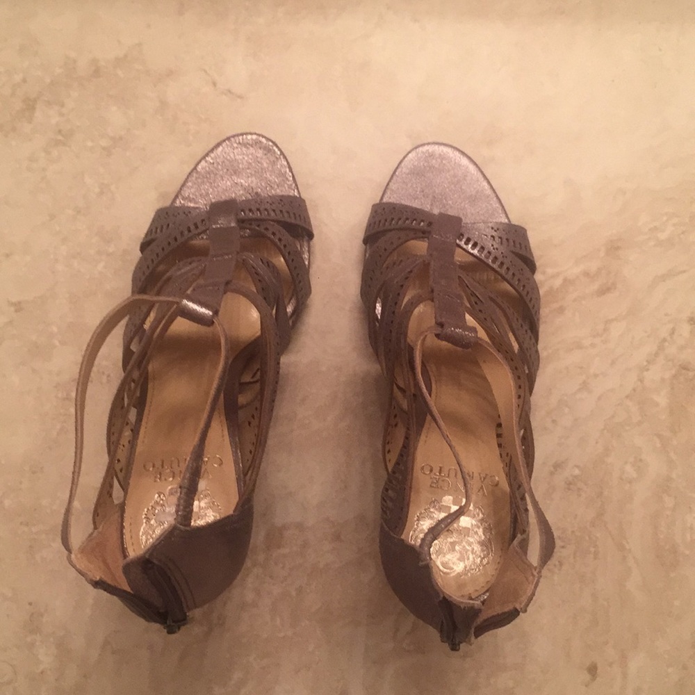 Brand new heels!!