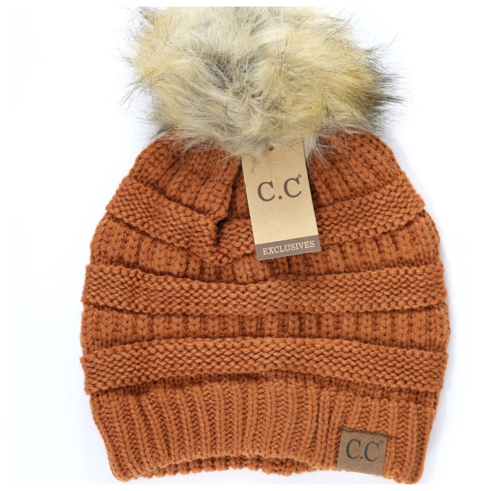 New Knit Pom Faux fur beanie - Picture 2 of 5
