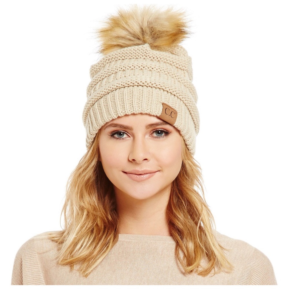 New Knit Pom Faux fur beanie - Picture 3 of 5