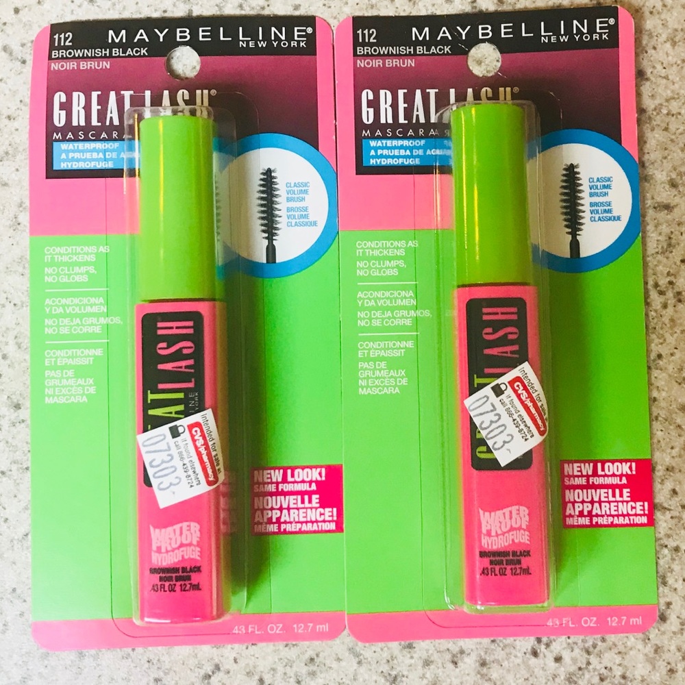 2 Maybelline New York #112 Brownish Black