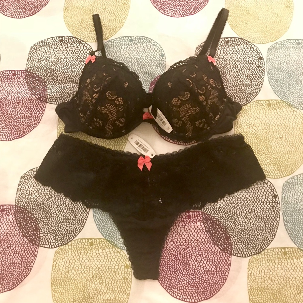 Adore Me Diedra Push Up Bra & Panties
