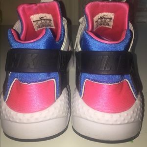 Nike Huaraches - FINAL PRICE DROP!!