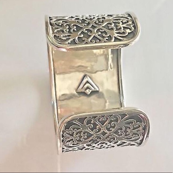 Silpada Sterling Silver Heart Scroll Cuff Bracelet B1697 - Picture 7 of 7