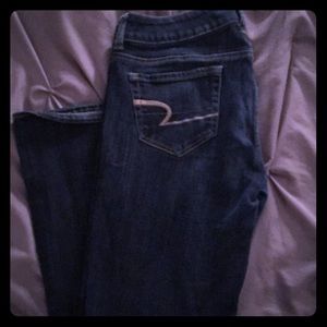 AE artist jeans