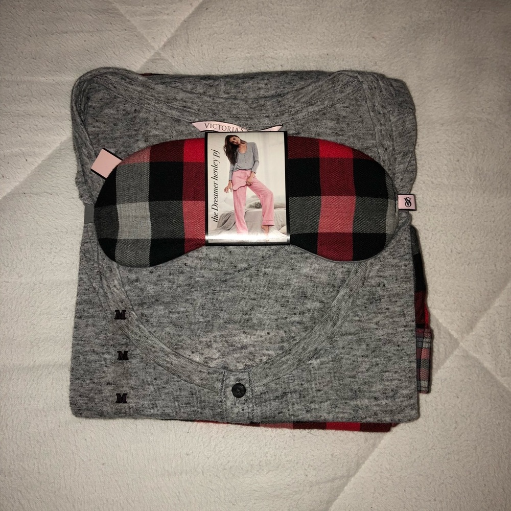 Victoria’s Secret pajama set