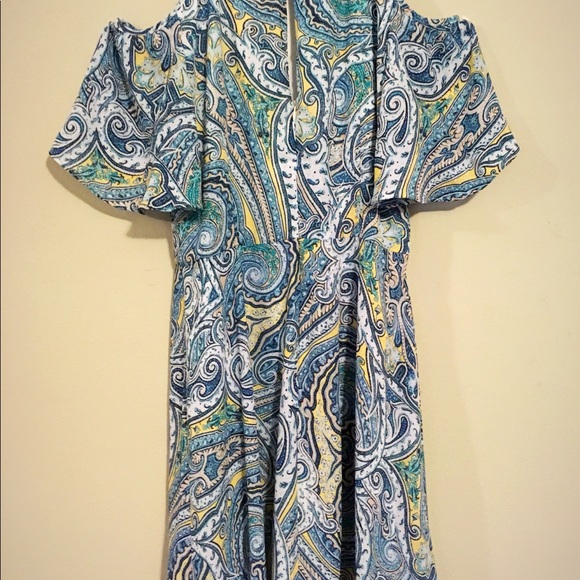 NWT WHBM Cold Shoulder Cutout Paisley Floral Dress - Picture 7 of 8